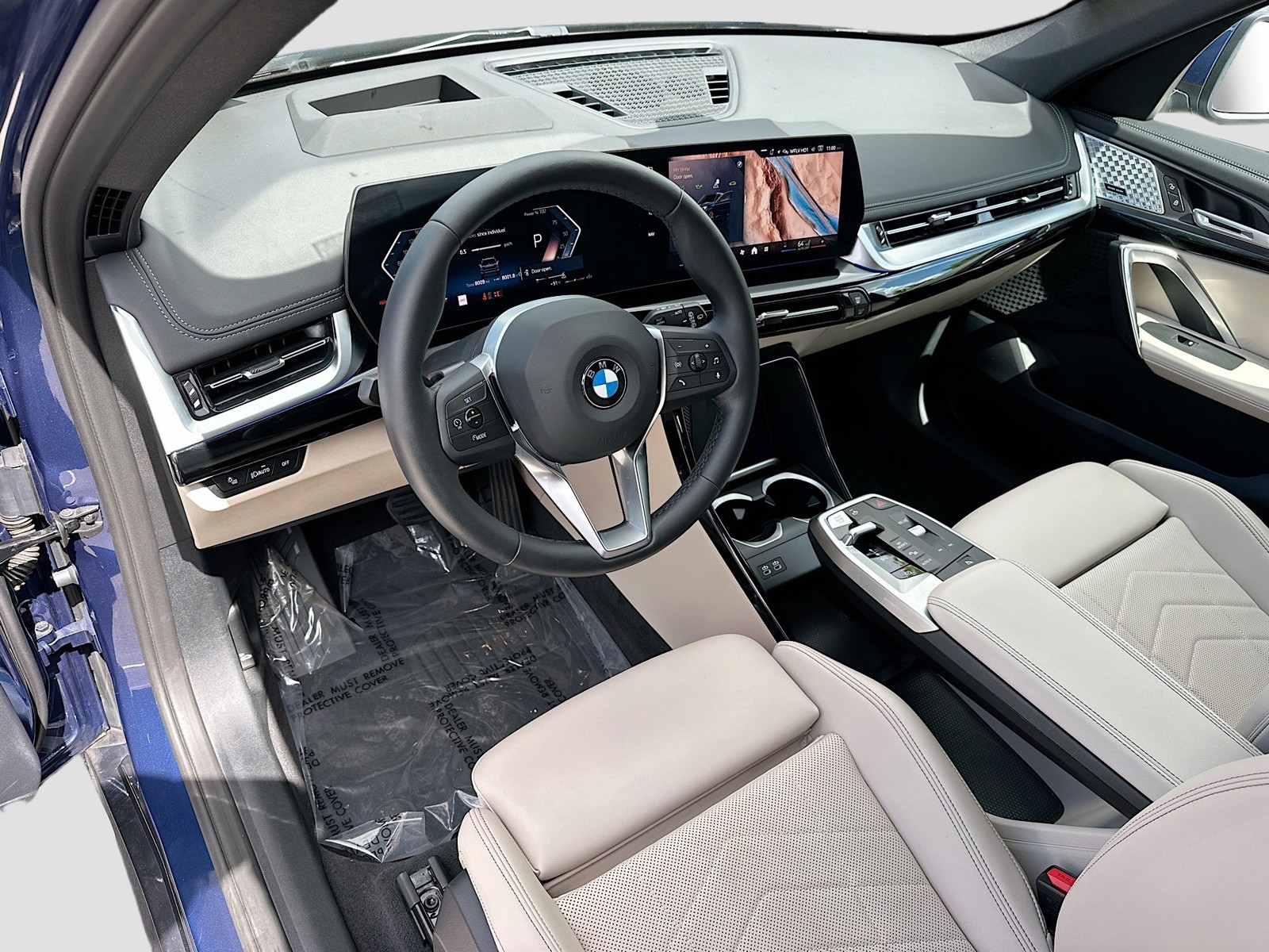 2025 BMW X1 - Photo 9