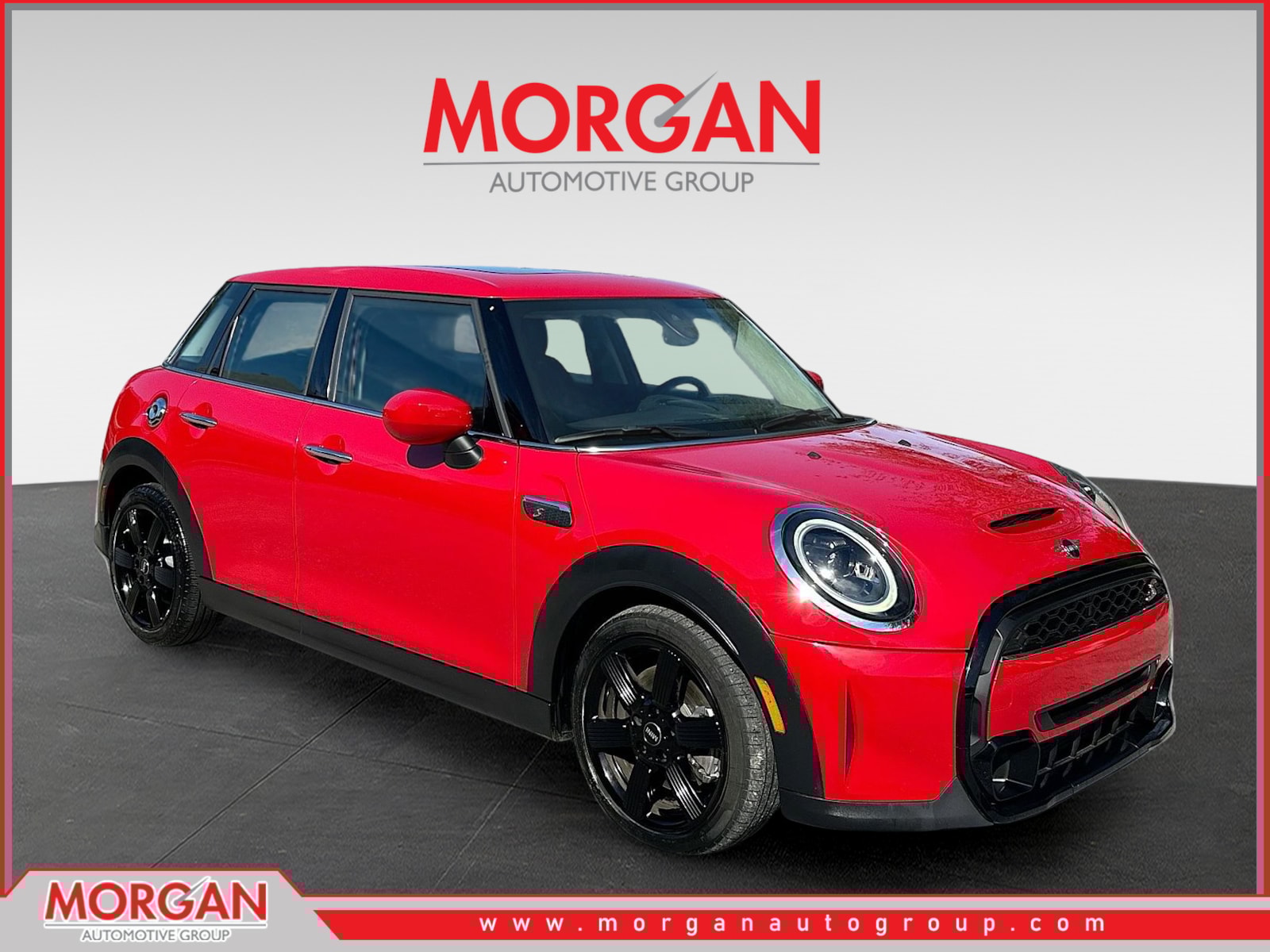 2023 MINI Hardtop 4 Door S's photo