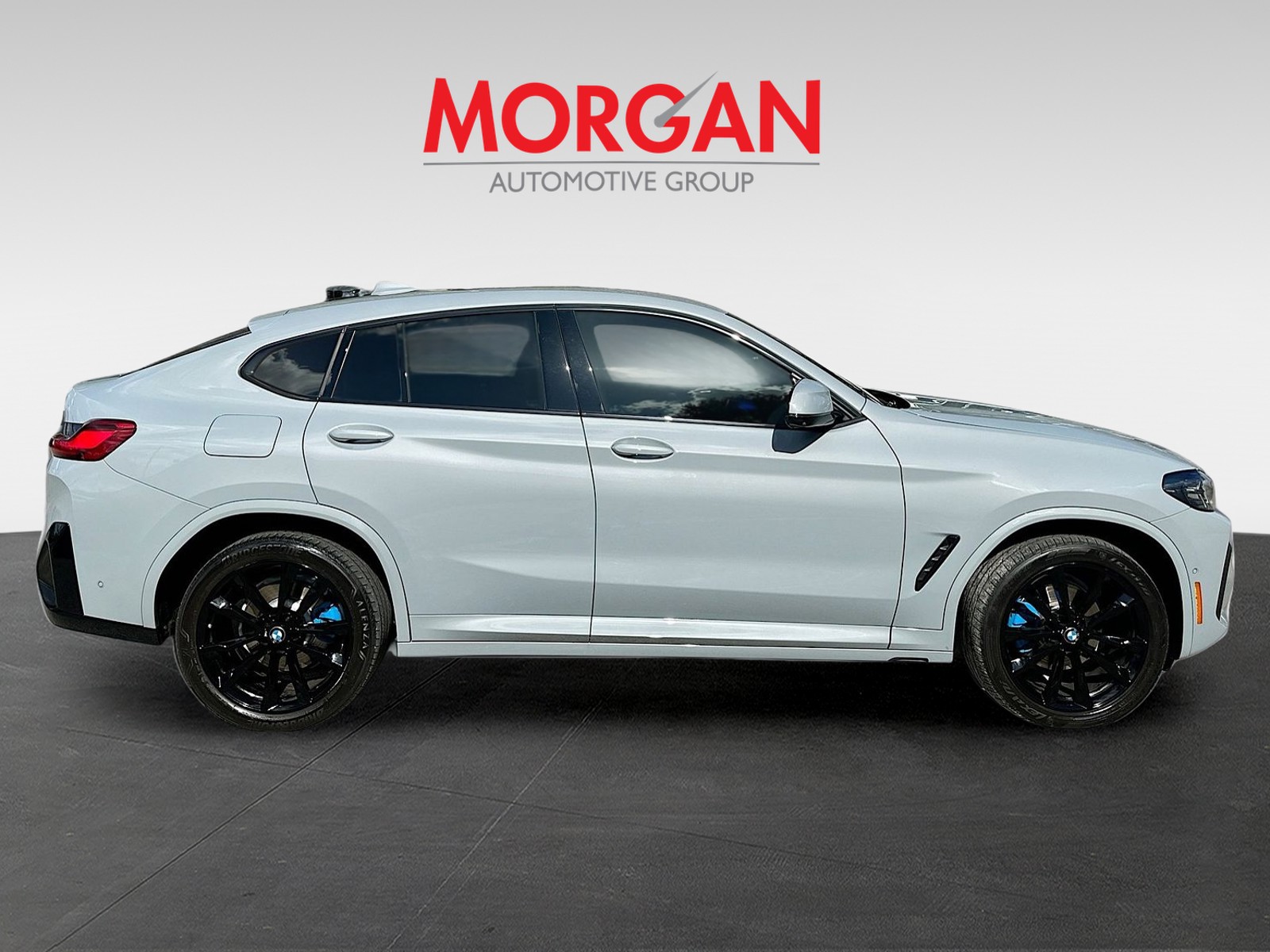 2024 BMW X4 - Photo 8