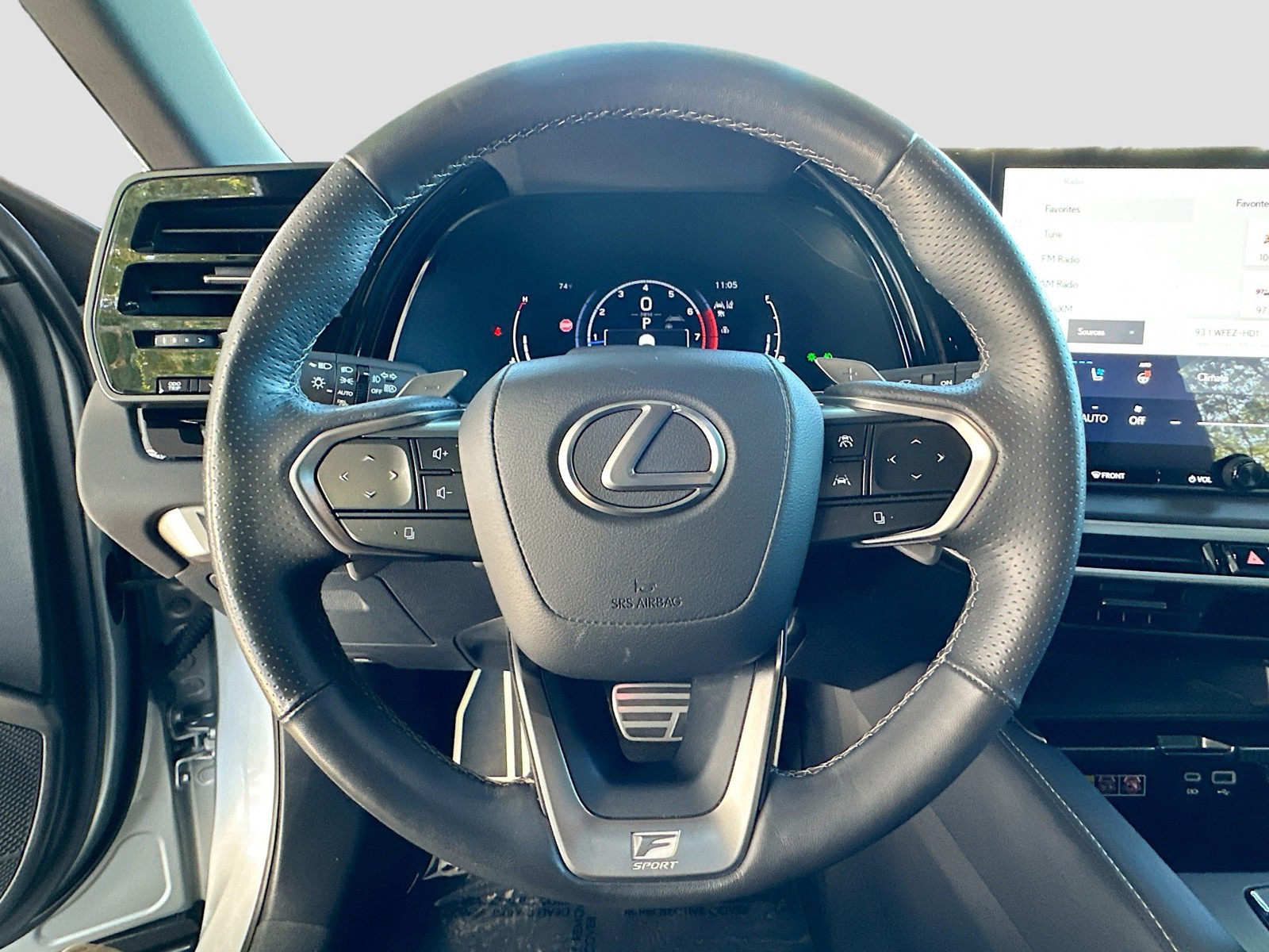 2023 Lexus RX - Photo 11