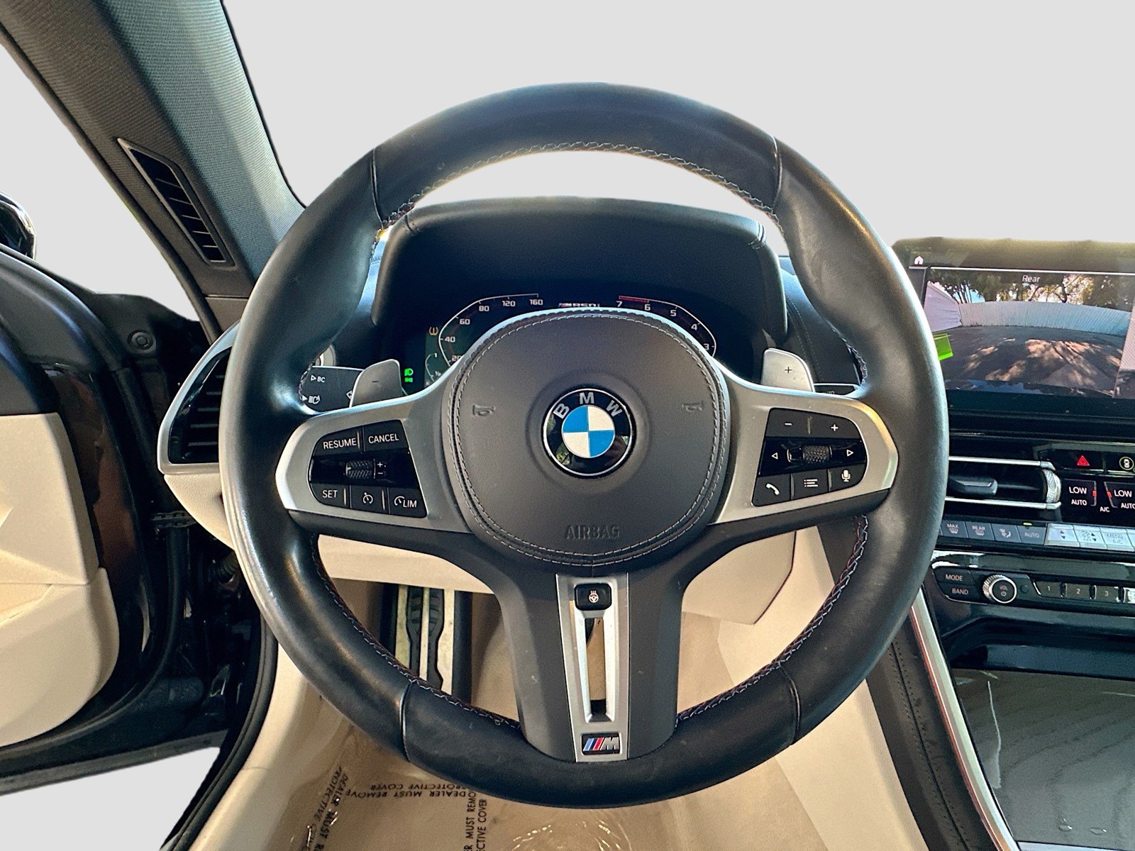 2023 BMW 8 Series - Photo 11