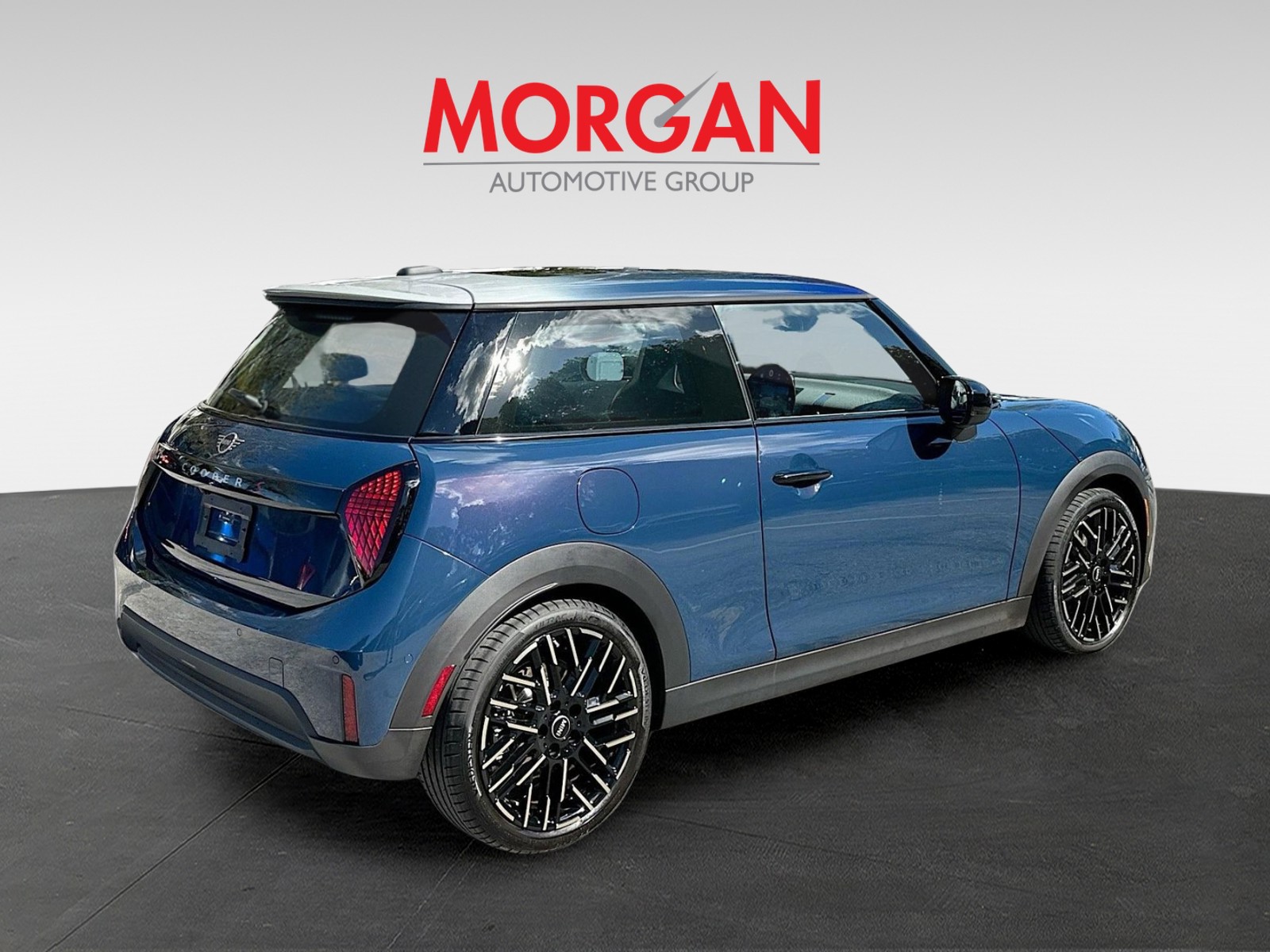 2025 MINI Hardtop 2 Door - Photo 5