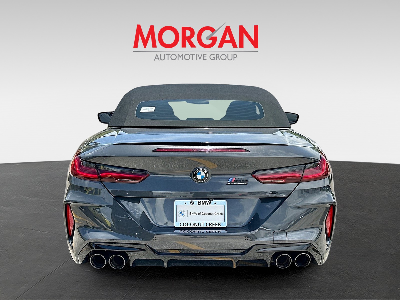 2022 BMW M8 - Photo 6