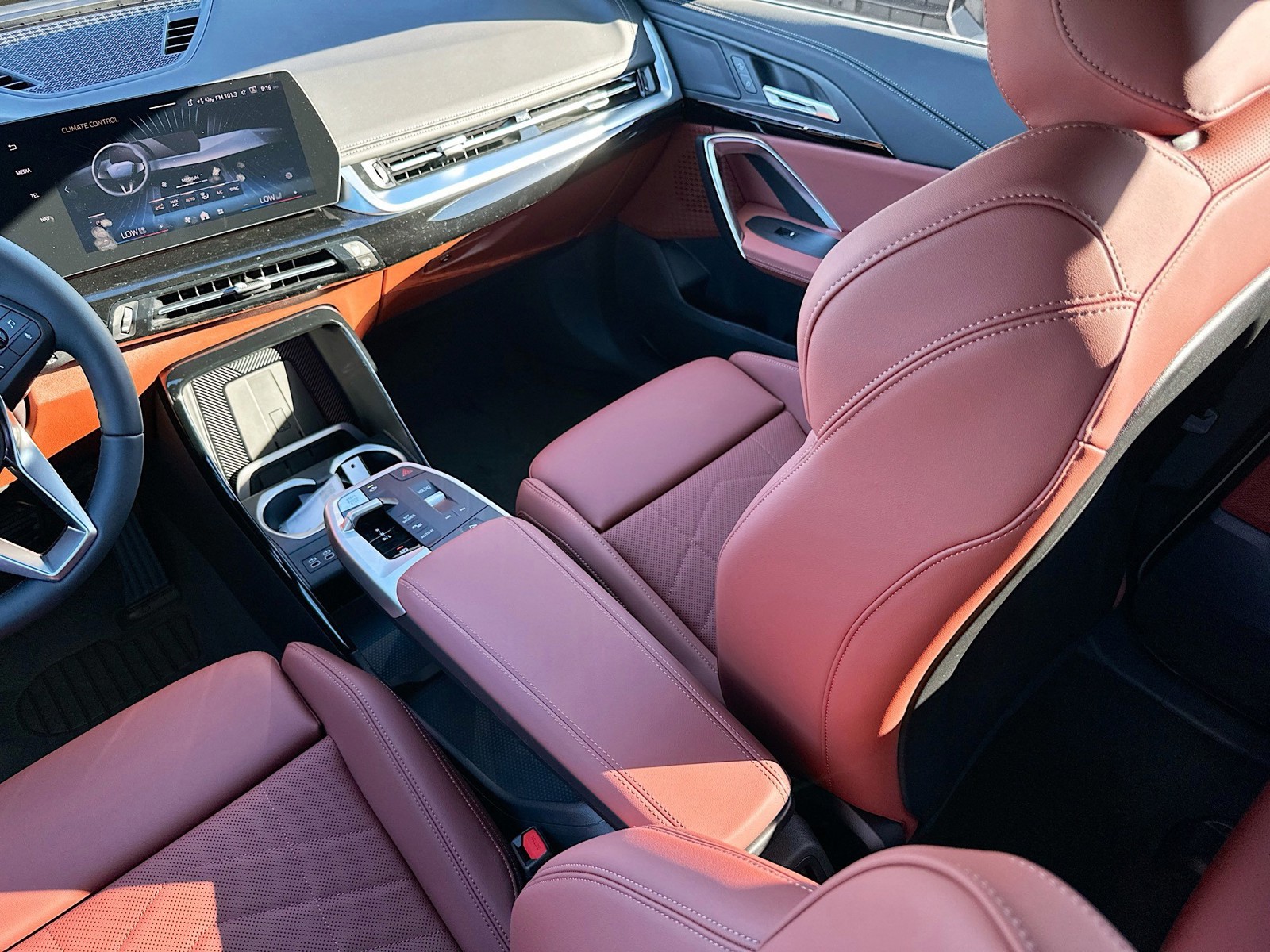 2026 BMW X1 - Photo 18