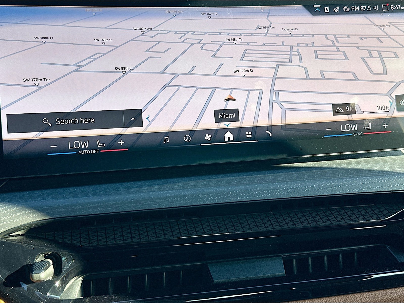 2026 BMW 3 Series - Photo 10