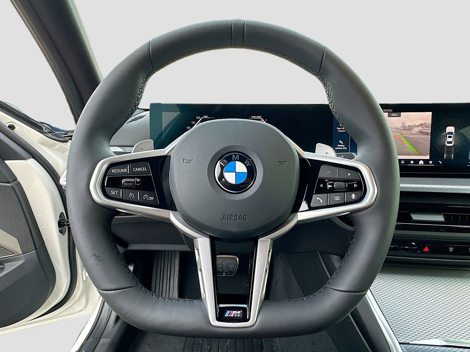 2026 BMW 3 Series - Photo 8