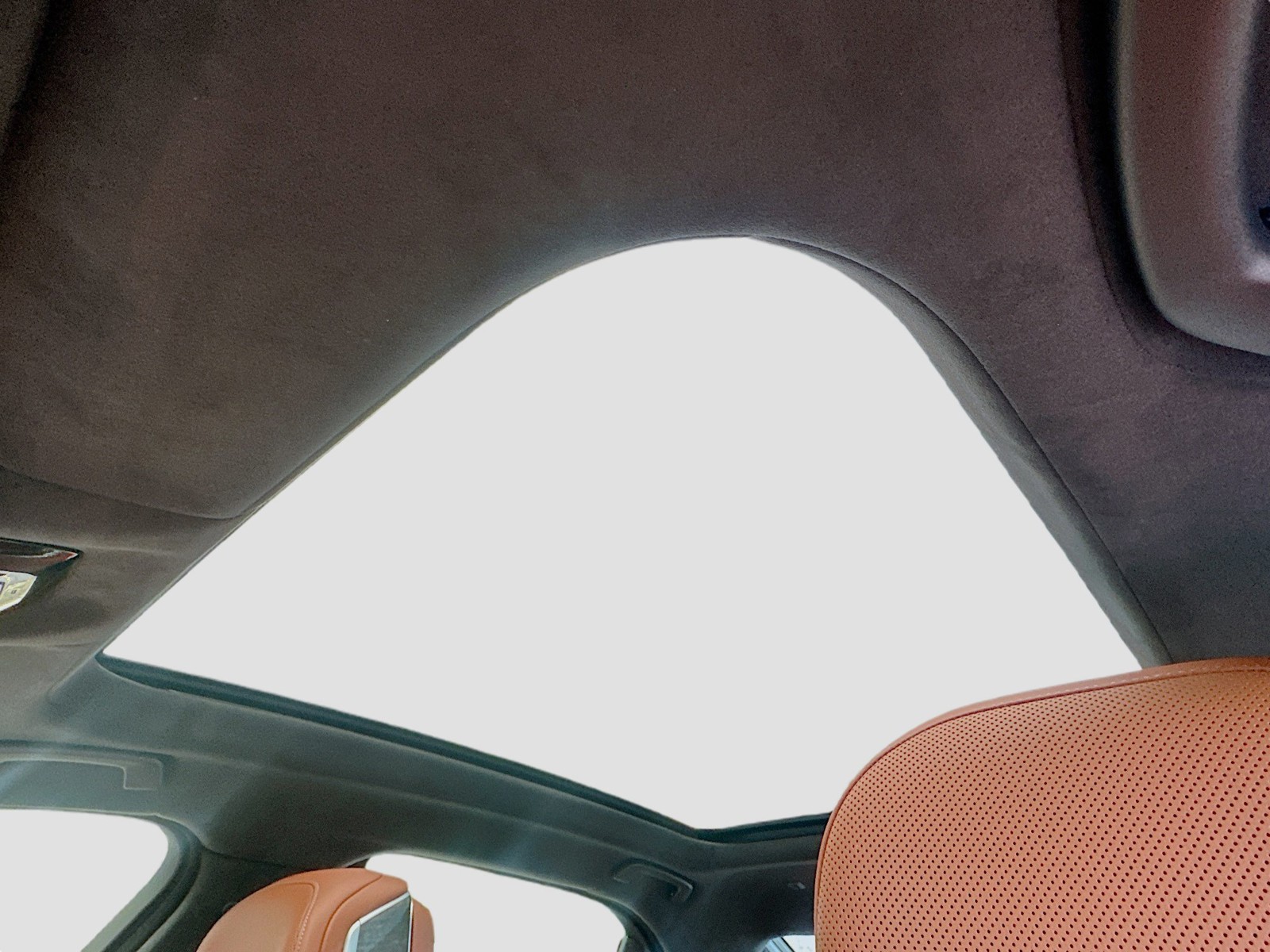 2025 BMW 7 Series - Photo 15