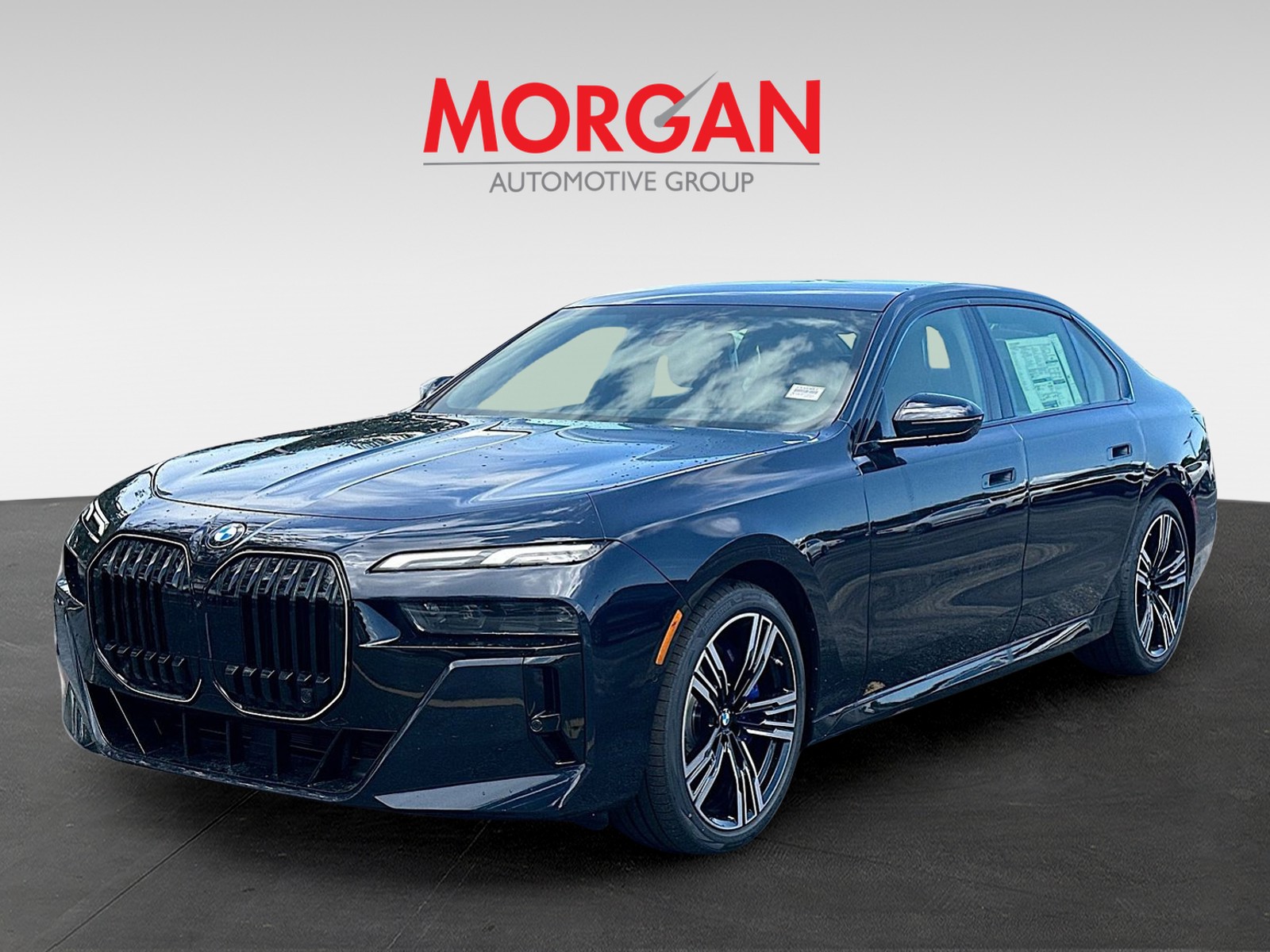 2025 BMW 7 Series - Photo 2