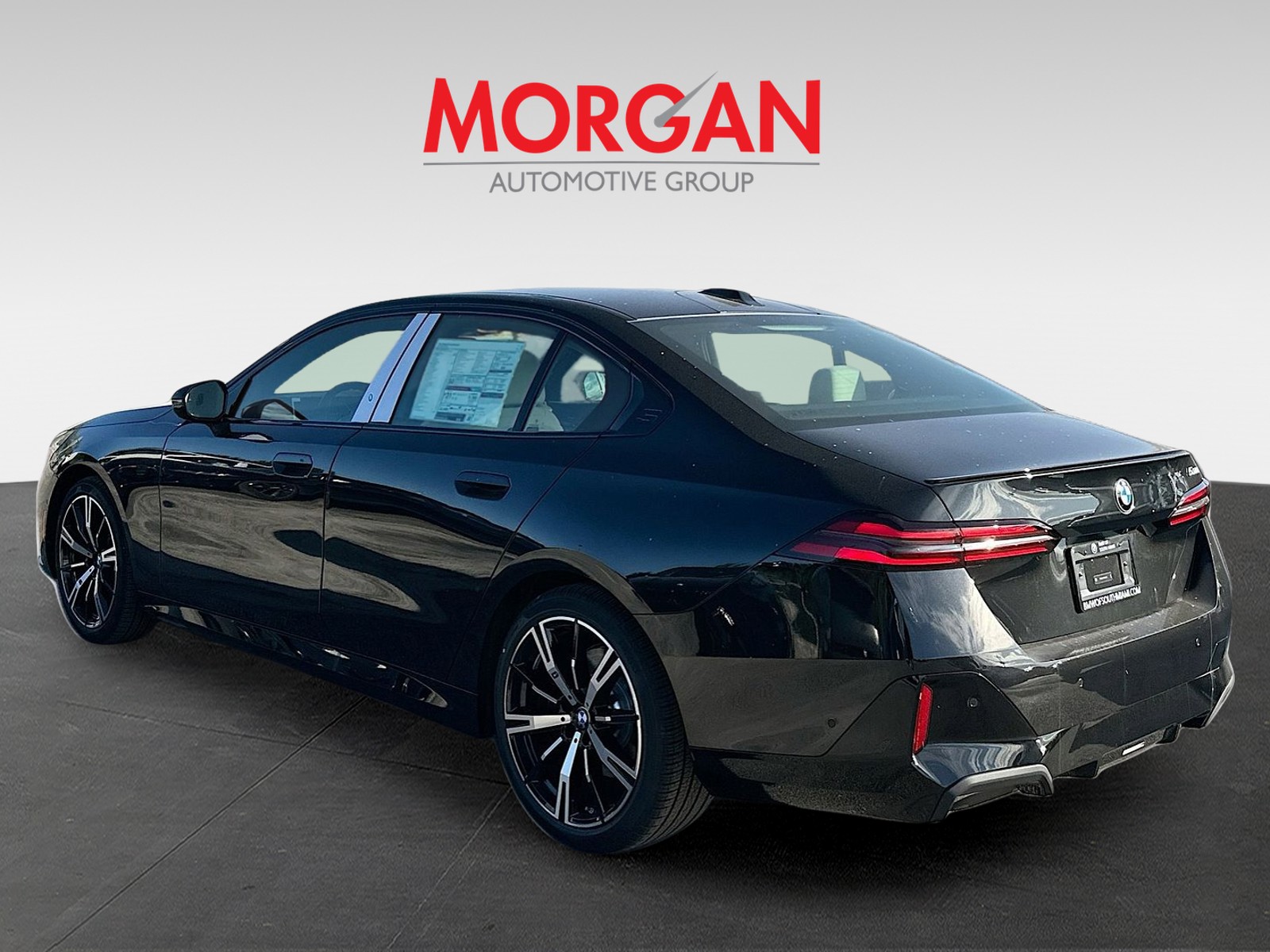 2026 BMW 5 Series - Photo 4