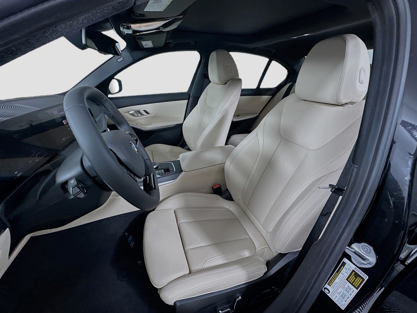 2025 BMW 3 Series - Photo 16