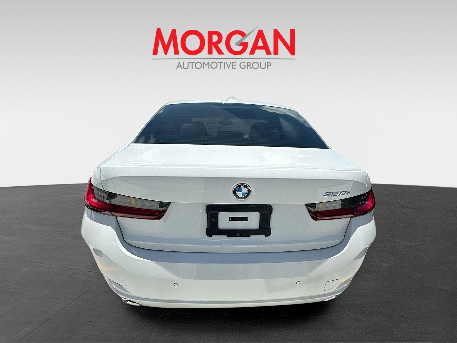 2025 BMW 3 Series - Photo 6