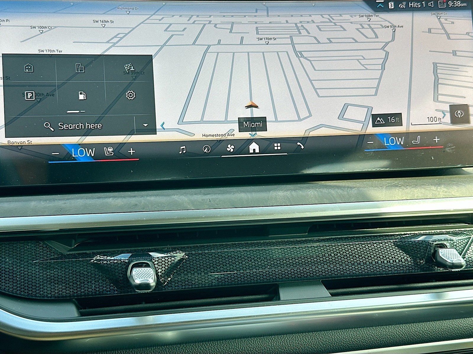 2026 BMW X7 - Photo 10