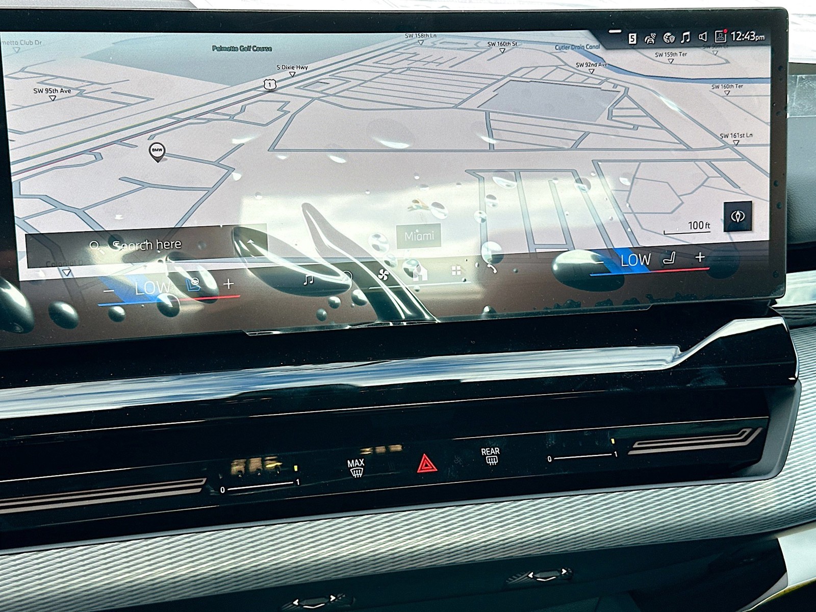 2025 BMW 5 Series - Photo 13