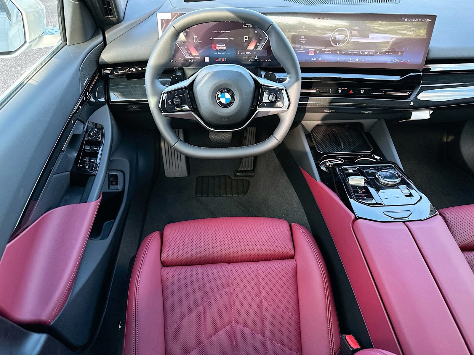 2026 BMW 5 Series - Photo 17
