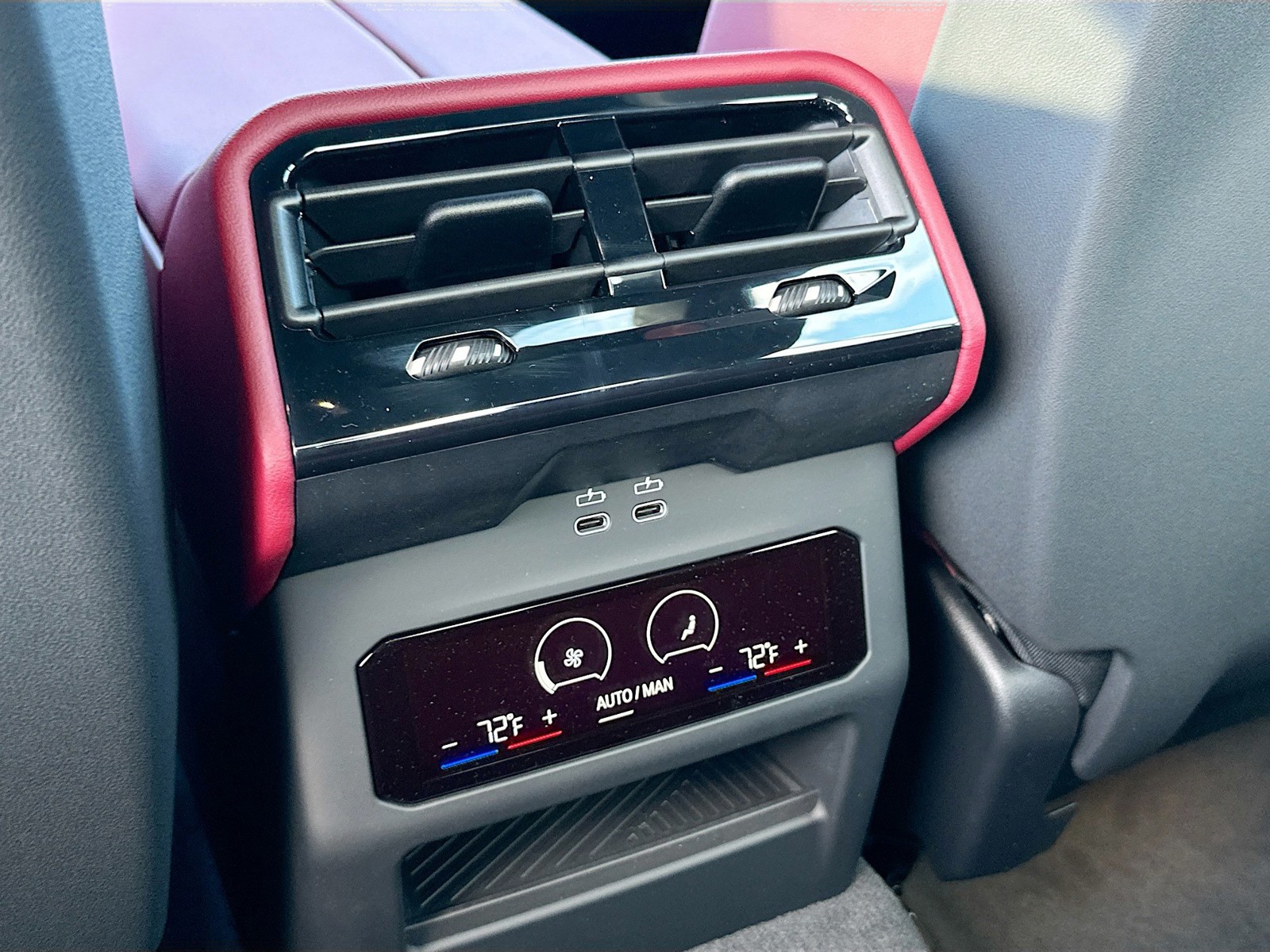 2026 BMW 5 Series - Photo 20