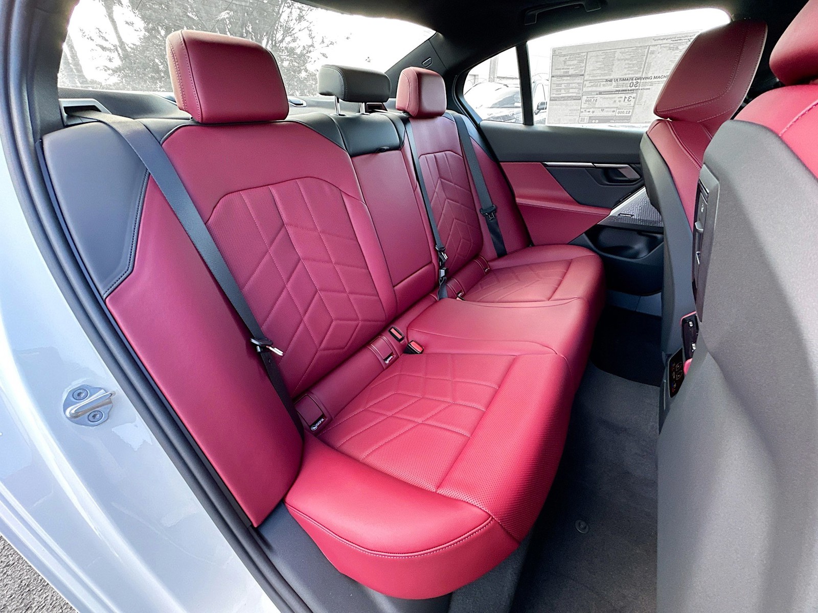2026 BMW 5 Series - Photo 22