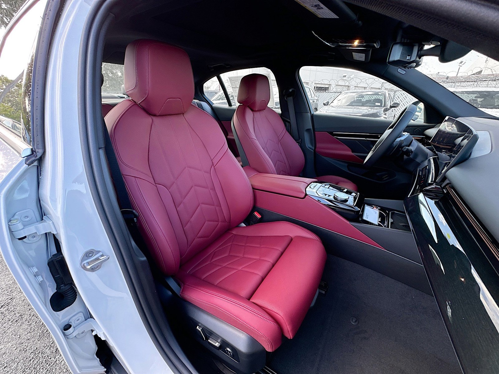 2026 BMW 5 Series - Photo 23