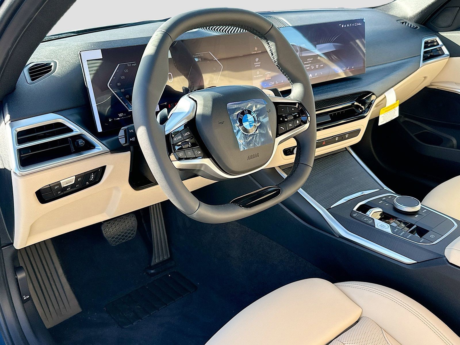 2026 BMW 3 Series - Photo 7