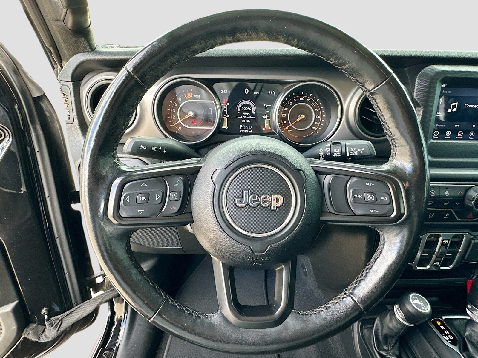 2021 Jeep Wrangler - Photo 11