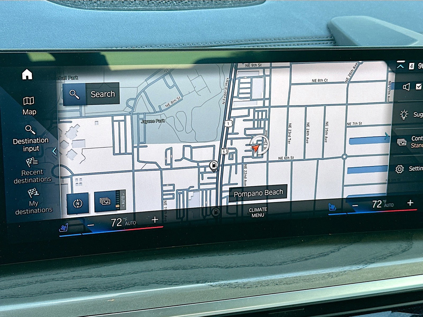 2023 BMW X7 - Photo 14