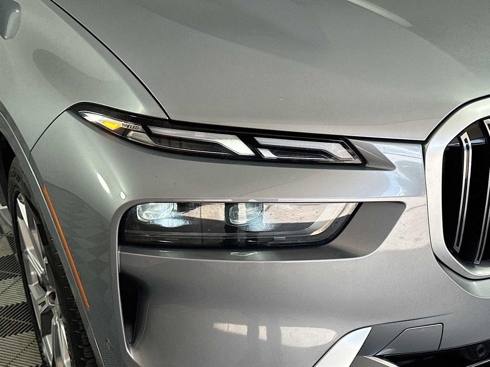 2024 BMW X7 - Photo 36