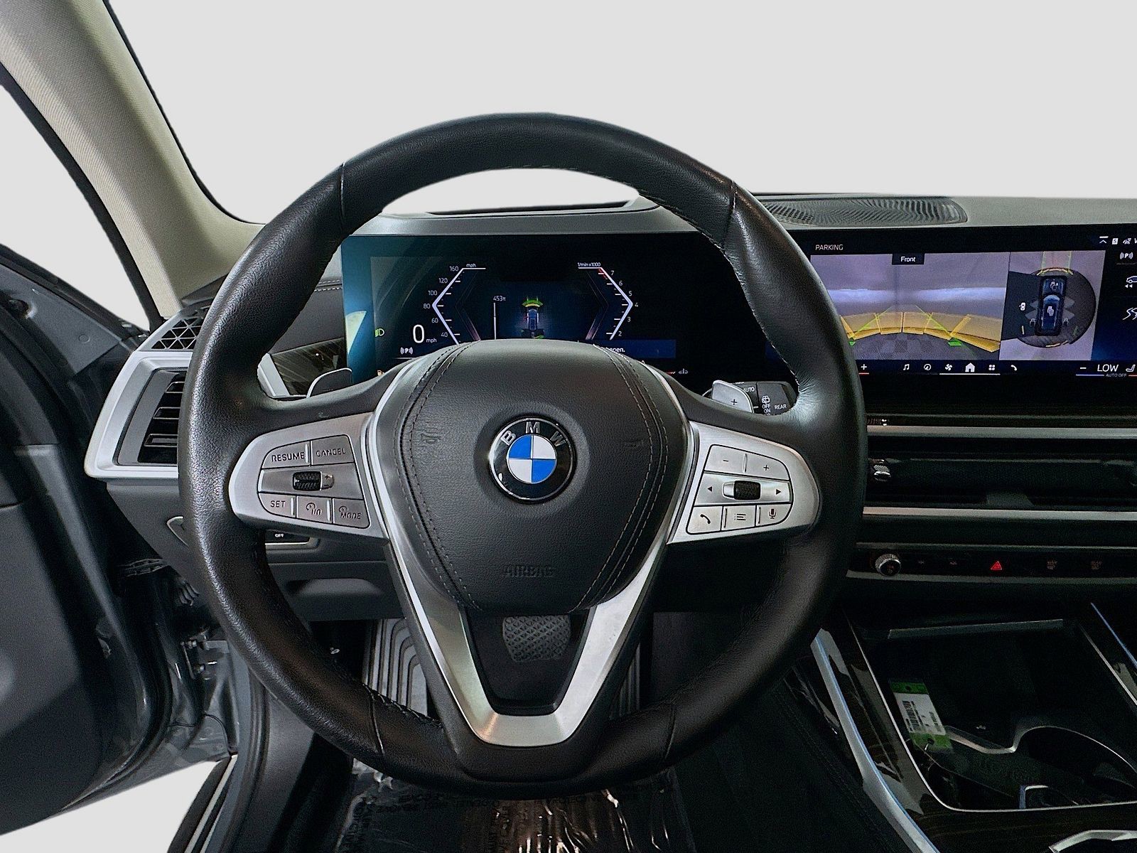 2024 BMW X7 - Photo 8