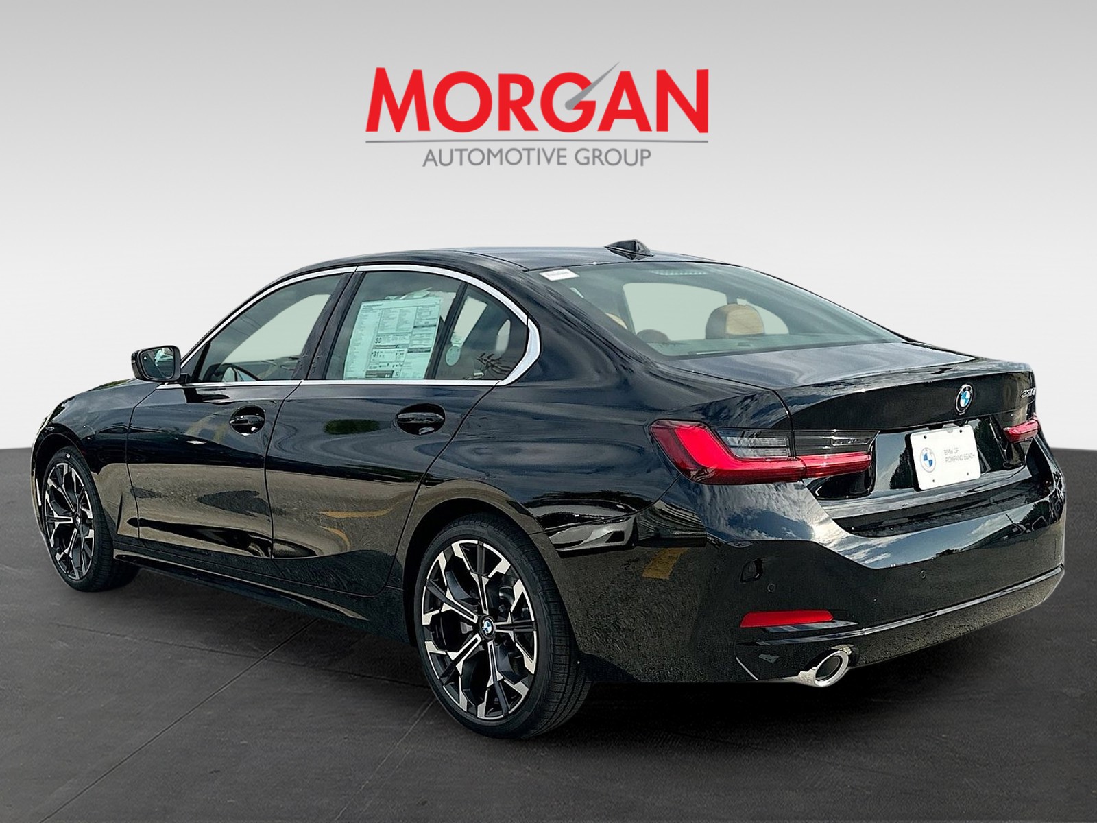 2026 BMW 3 Series - Photo 4