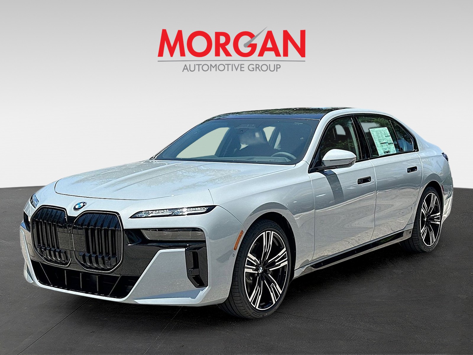 2025 BMW 7 Series - Photo 2