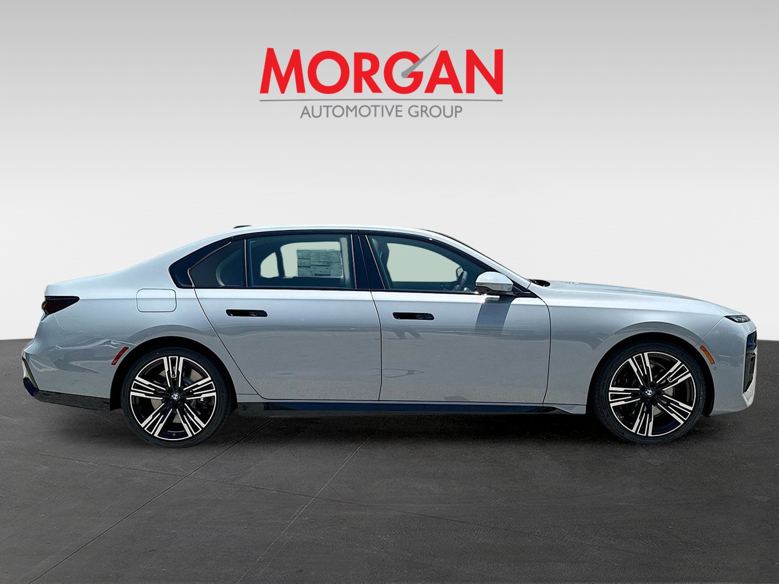 2025 BMW 7 Series - Photo 8