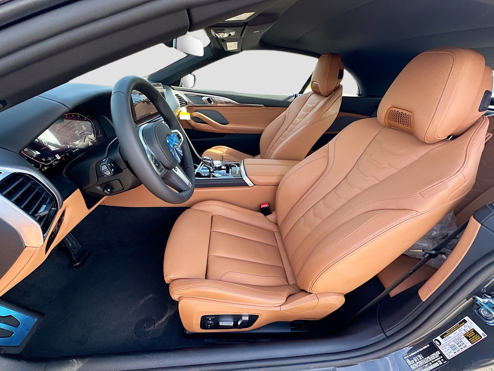 2026 BMW 8 Series - Photo 15