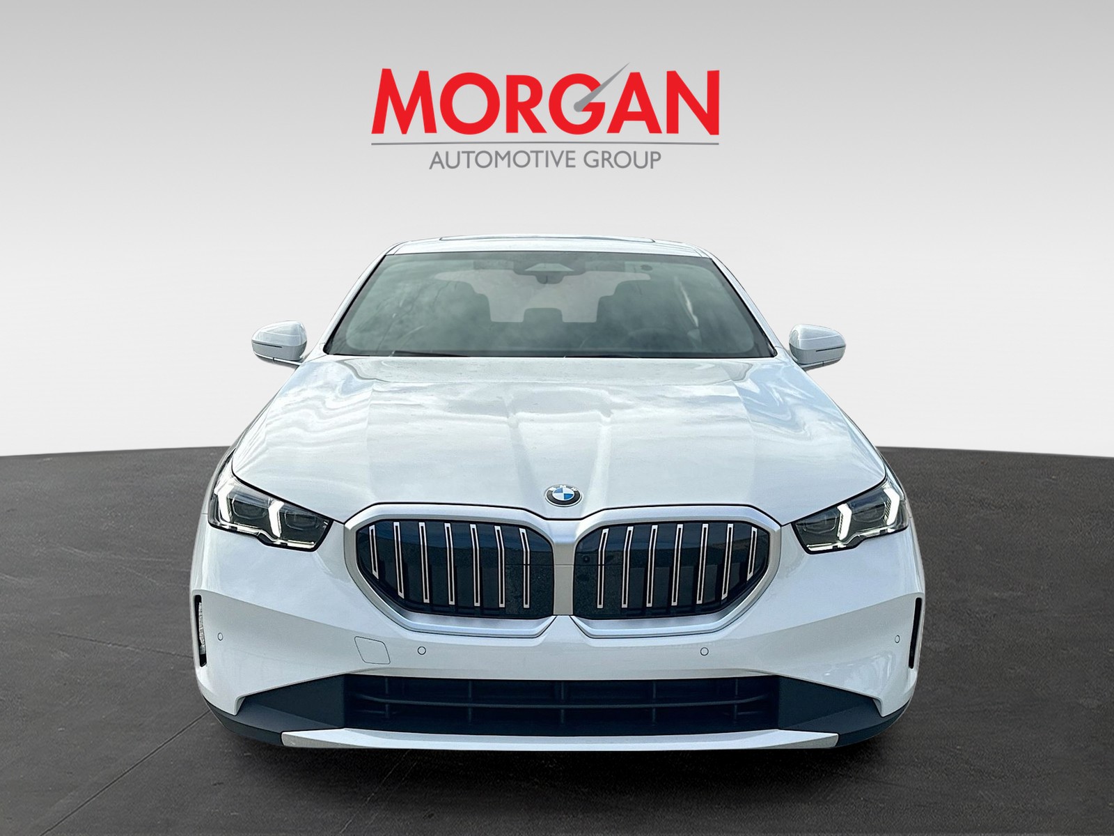 2026 BMW 5 Series - Photo 3