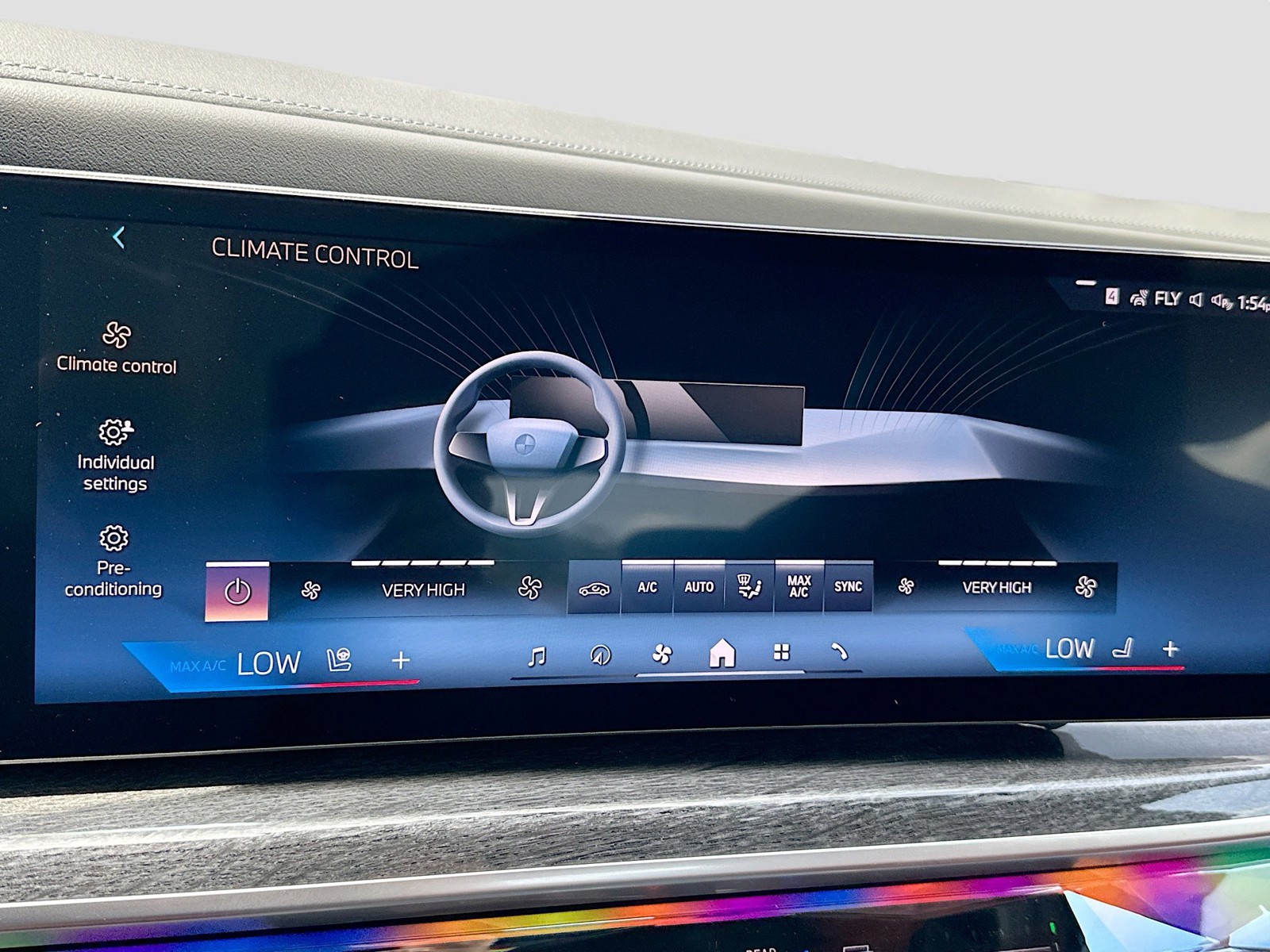 2025 BMW 7 Series - Photo 15