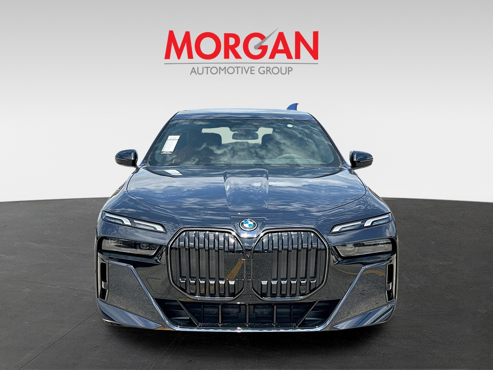 2025 BMW 7 Series - Photo 3