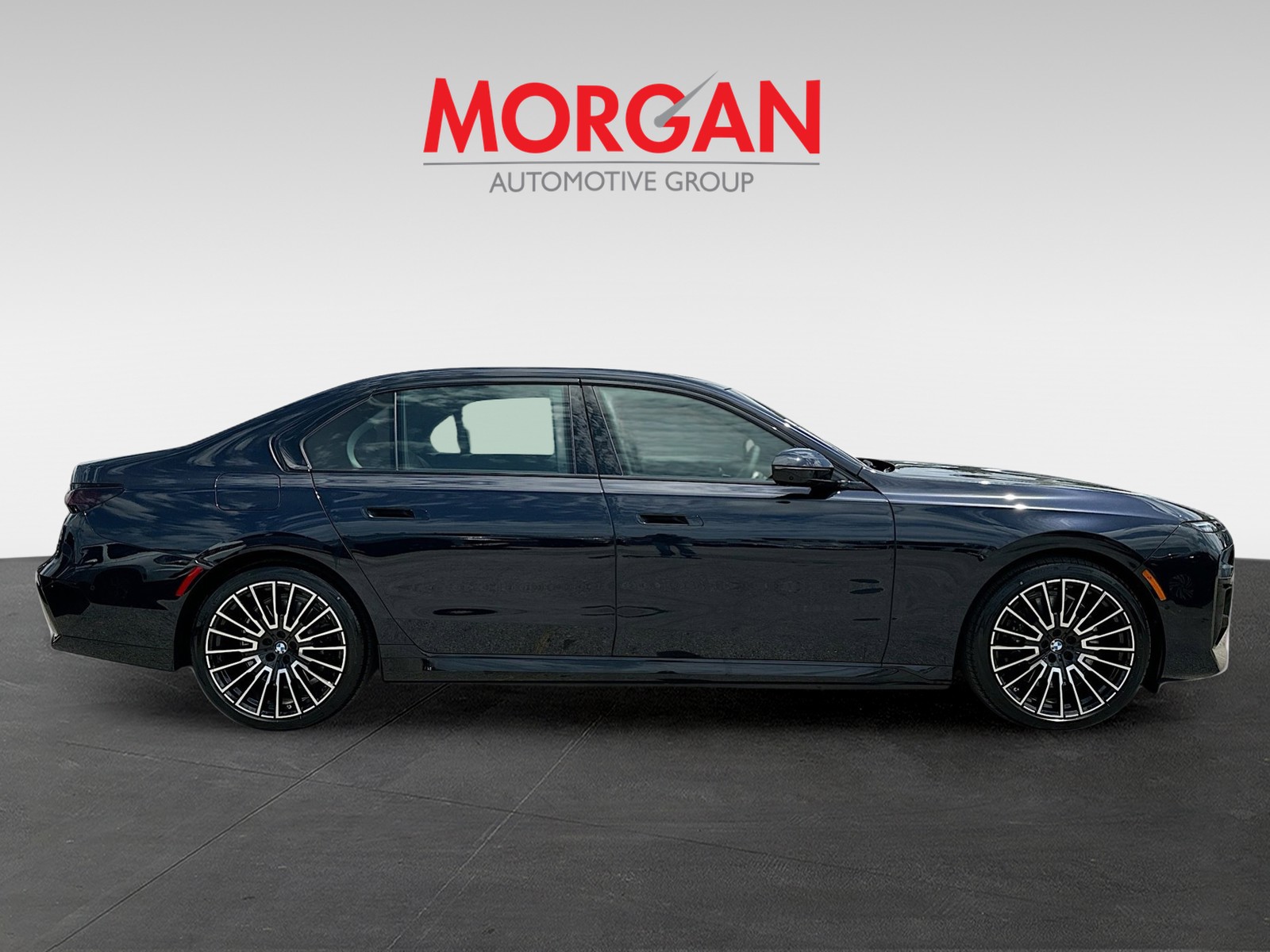 2025 BMW 7 Series - Photo 8