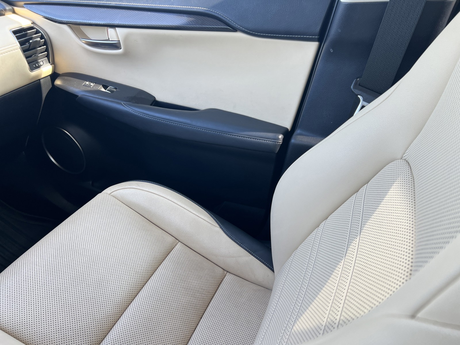 2021 Lexus NX - Photo 15