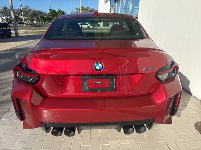 2025 BMW M2 - Photo 4