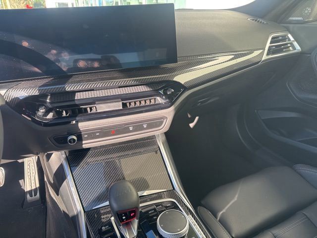 2025 BMW M2 - Photo 7