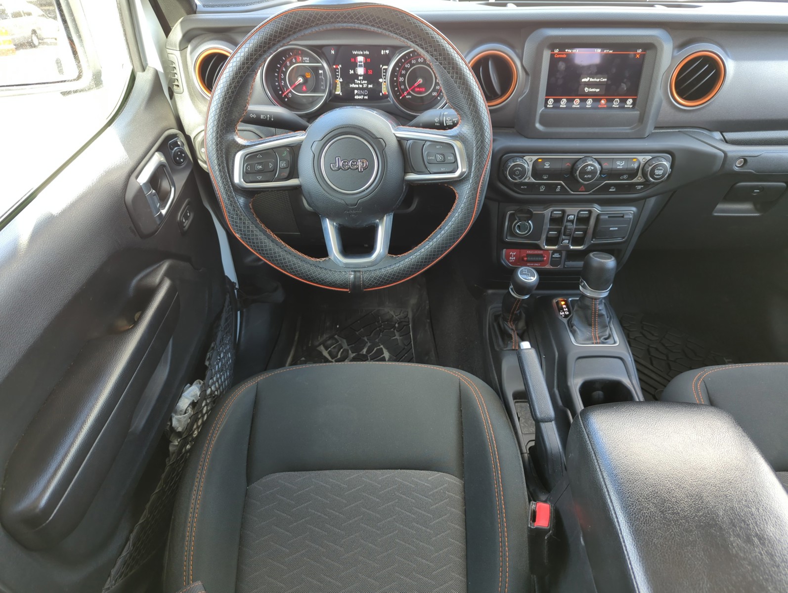 2021 Jeep Gladiator - Photo 15