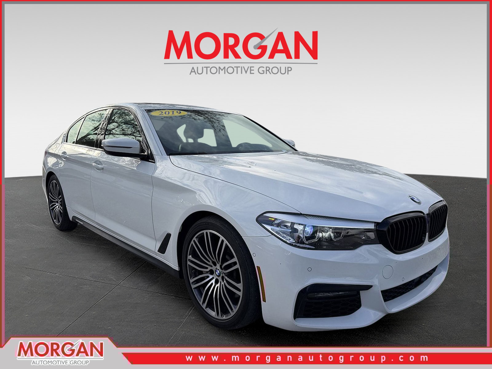 2019 BMW 5 Series 540i's photo