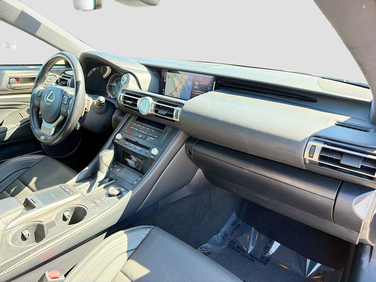 2019 Lexus RC - Photo 15