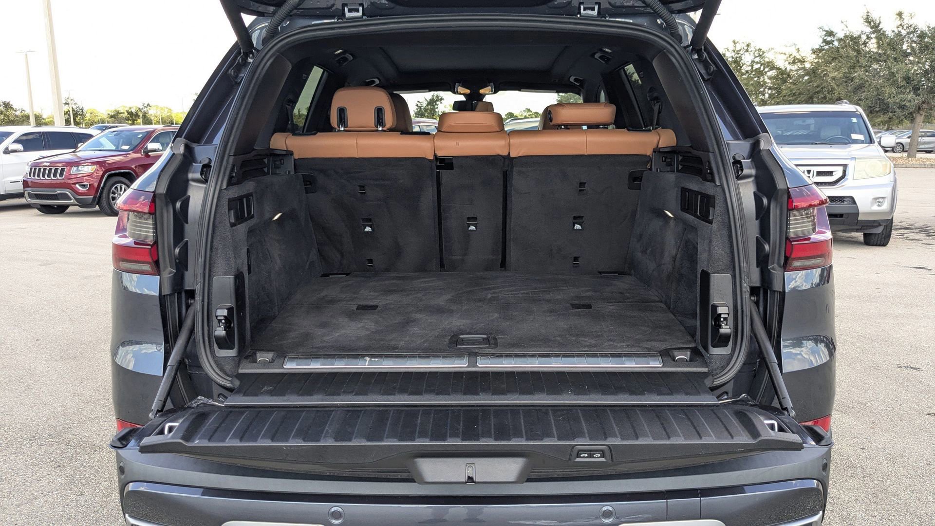 2021 BMW X5 - Photo 14