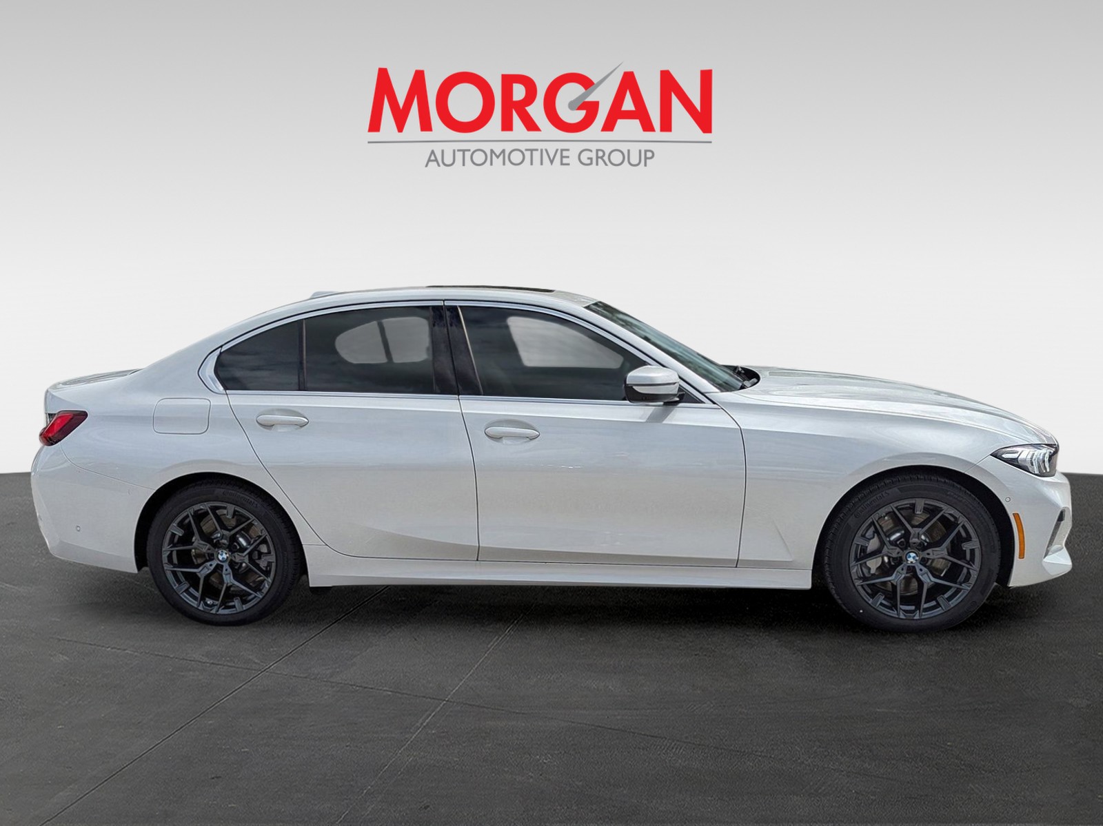 2025 BMW 3 Series - Photo 7