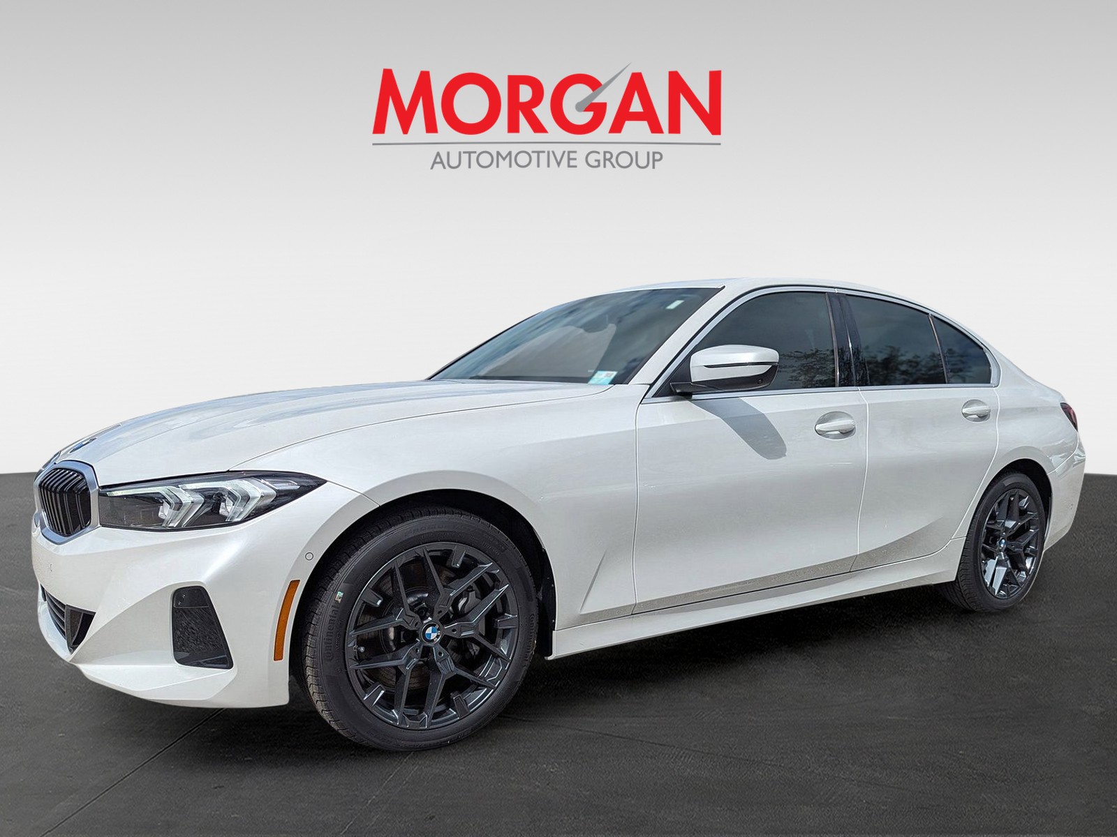 2025 BMW 3 Series - Photo 2
