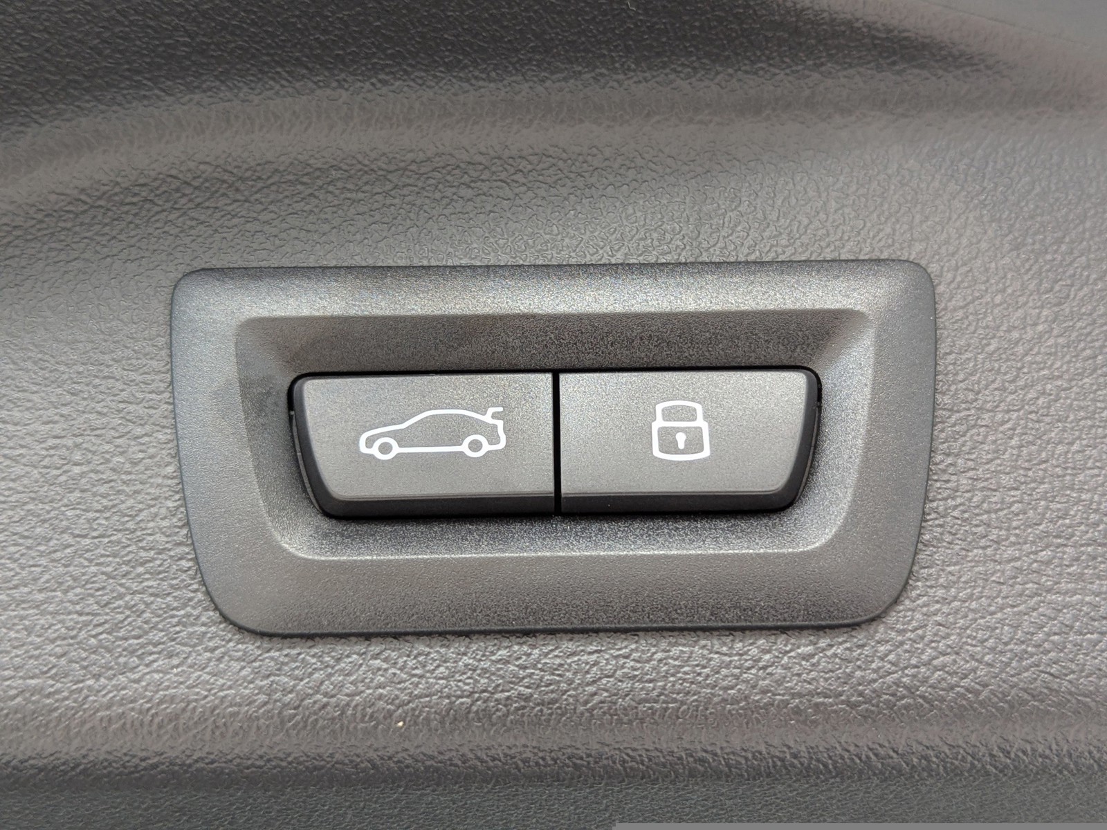 2026 BMW X5 - Photo 13