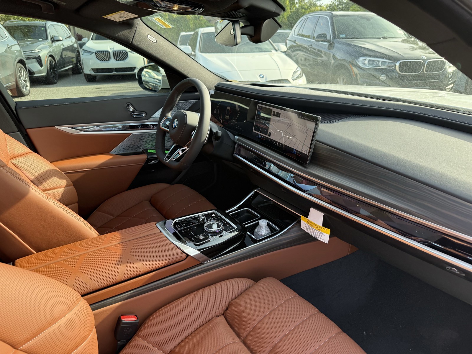 2025 BMW 7 Series - Photo 12