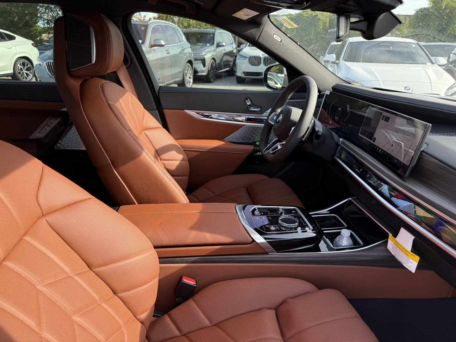 2025 BMW 7 Series - Photo 13