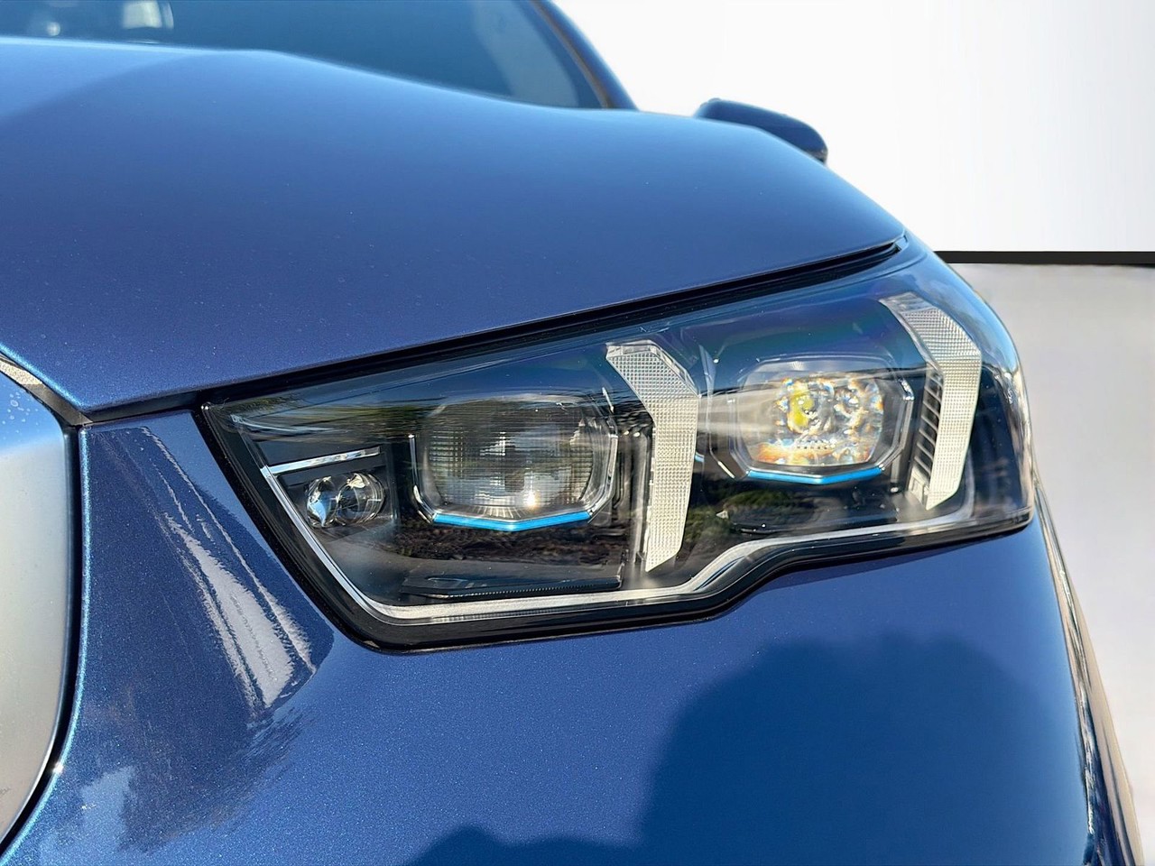 2026 BMW 5 Series - Photo 10