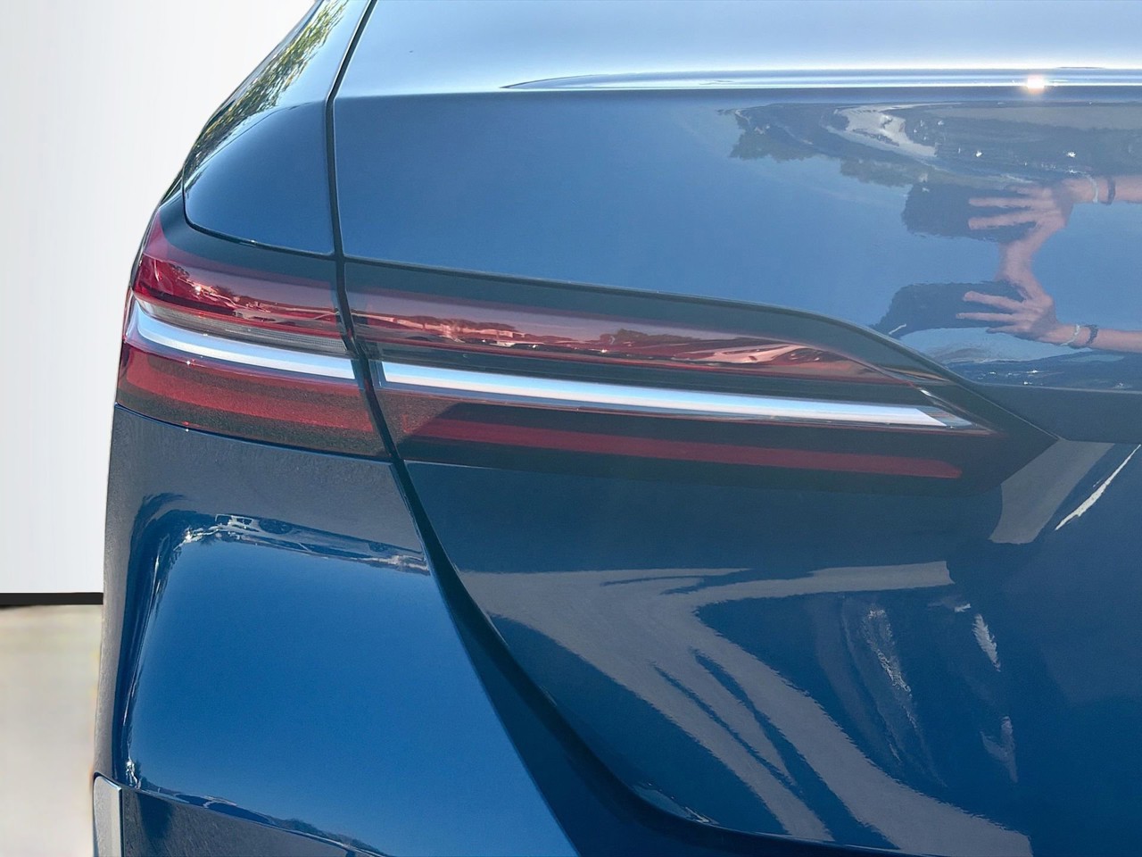 2026 BMW 5 Series - Photo 11