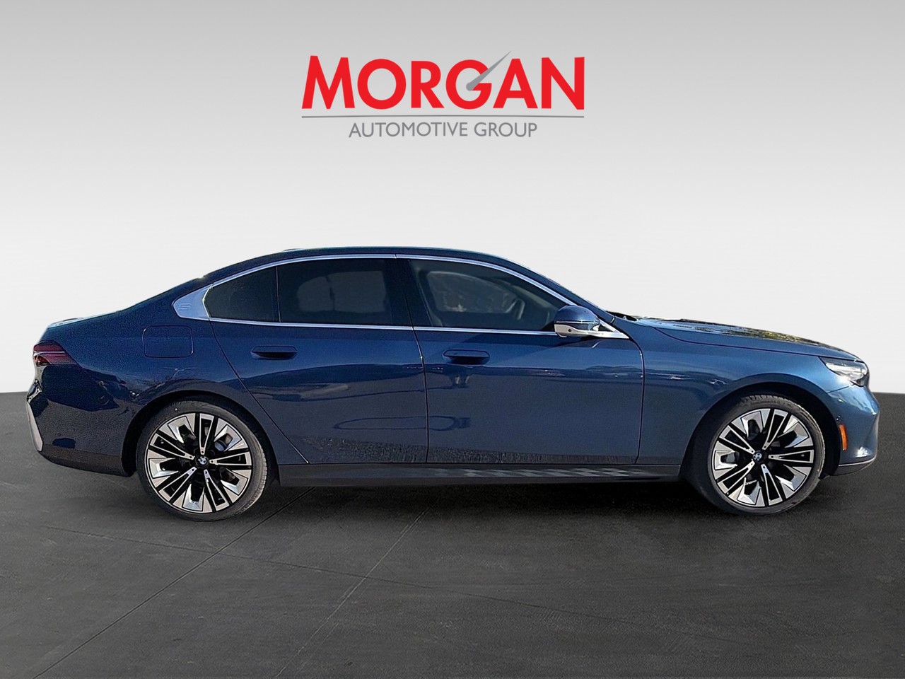 2026 BMW 5 Series - Photo 8