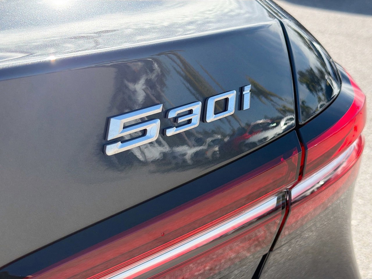 2026 BMW 5 Series - Photo 12